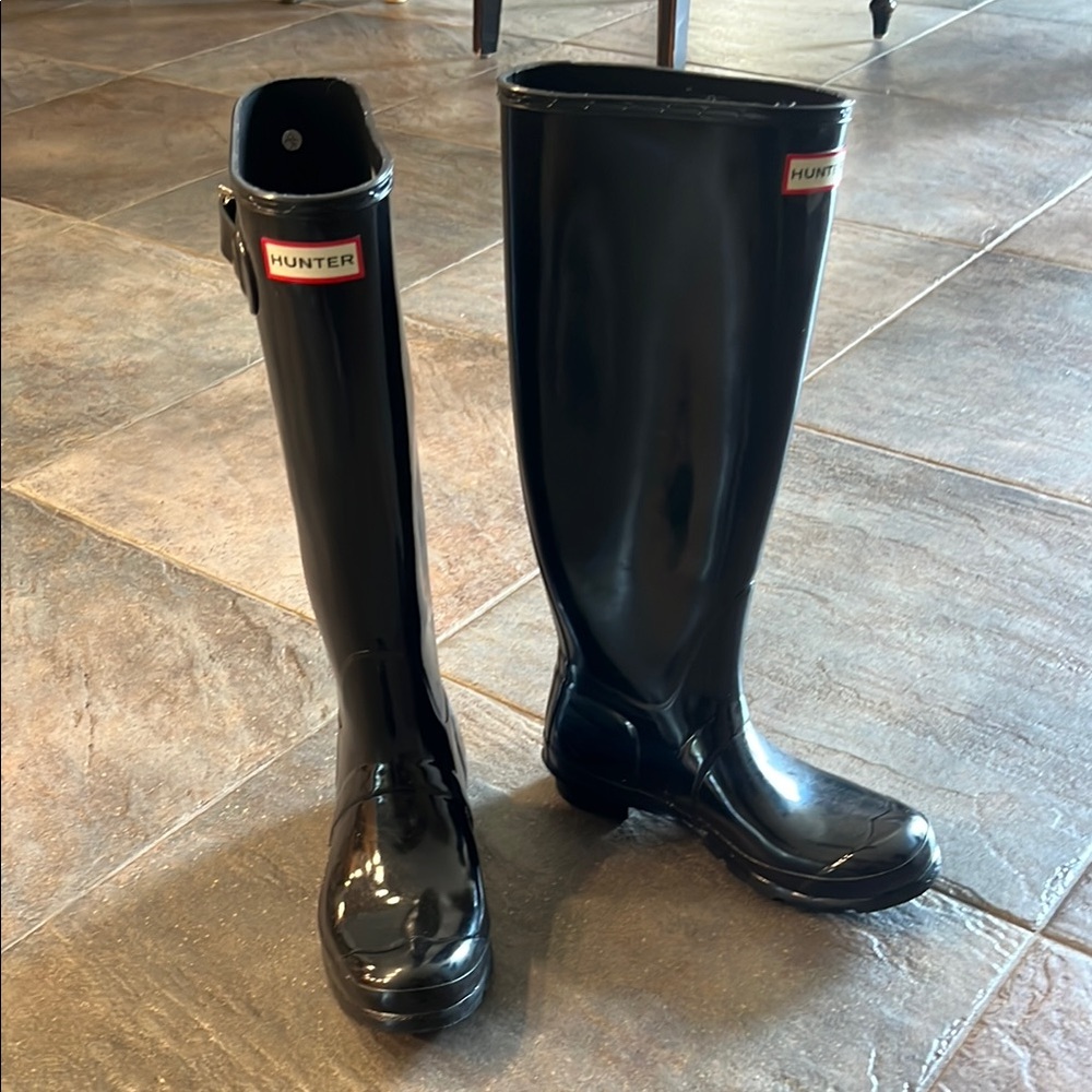 Black Shiny Hunter Women's Black Rain Boots